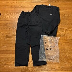 ALO Yoga Black Loungewear Set